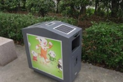 广州多个区域尚未备好分类垃圾桶