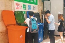 广州楼道撤垃圾桶后 如何让居民做好垃圾分类