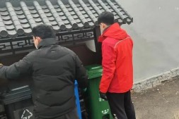 西城区新街口推进垃圾分类,桶站防雨棚换“新装”