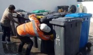 党委开展垃圾桶专项清洗活动